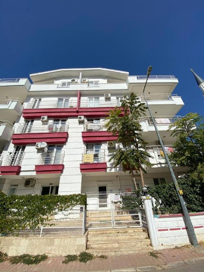 Nurer Kız Apartı Antalya Yerel İşletme fotoğrafı 1